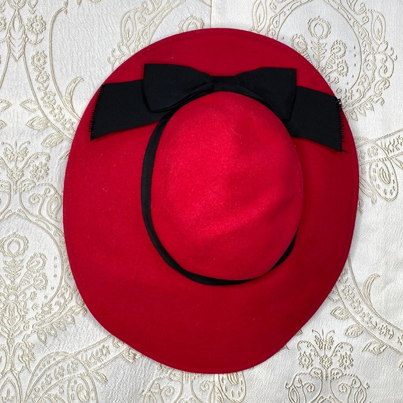Vintage Accessories - VTG wool doeskin ladies  dress hat